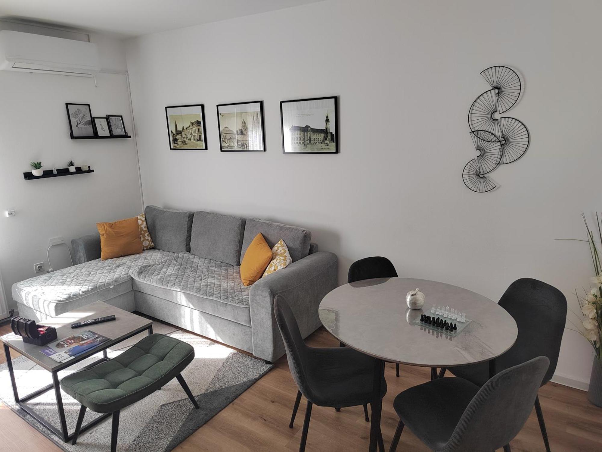 Apartman Hd Ðakovo Eksteriør bilde