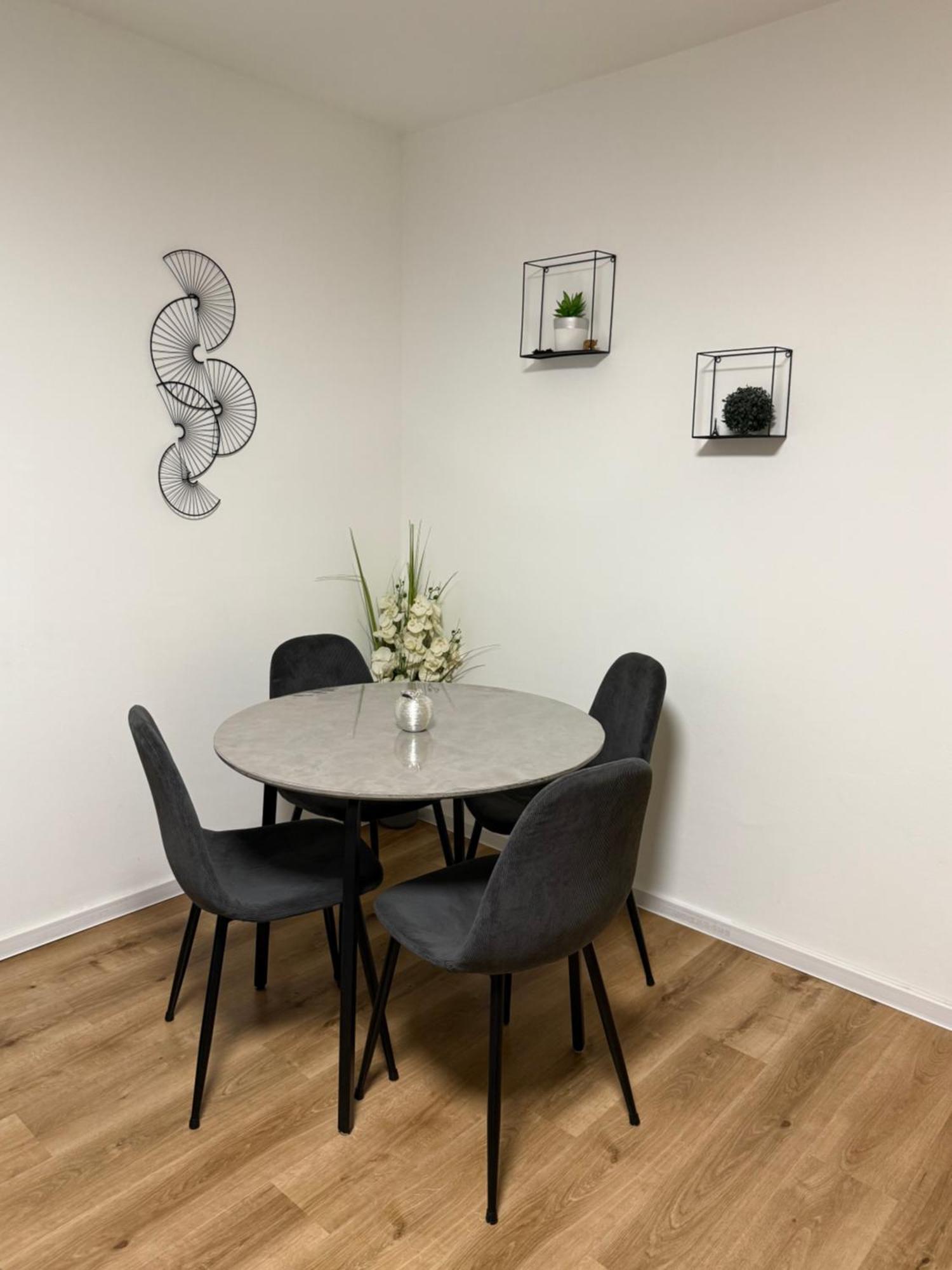 Apartman Hd Ðakovo Eksteriør bilde